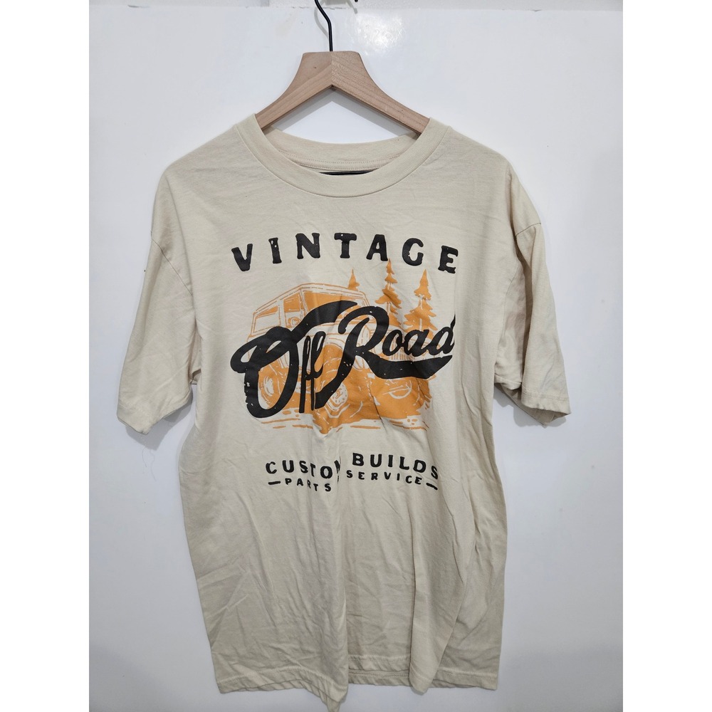 Mad Engine Mens XLT Vintage Off Road Custom‎ Builds Graphic Tee Tan Short Sleeve